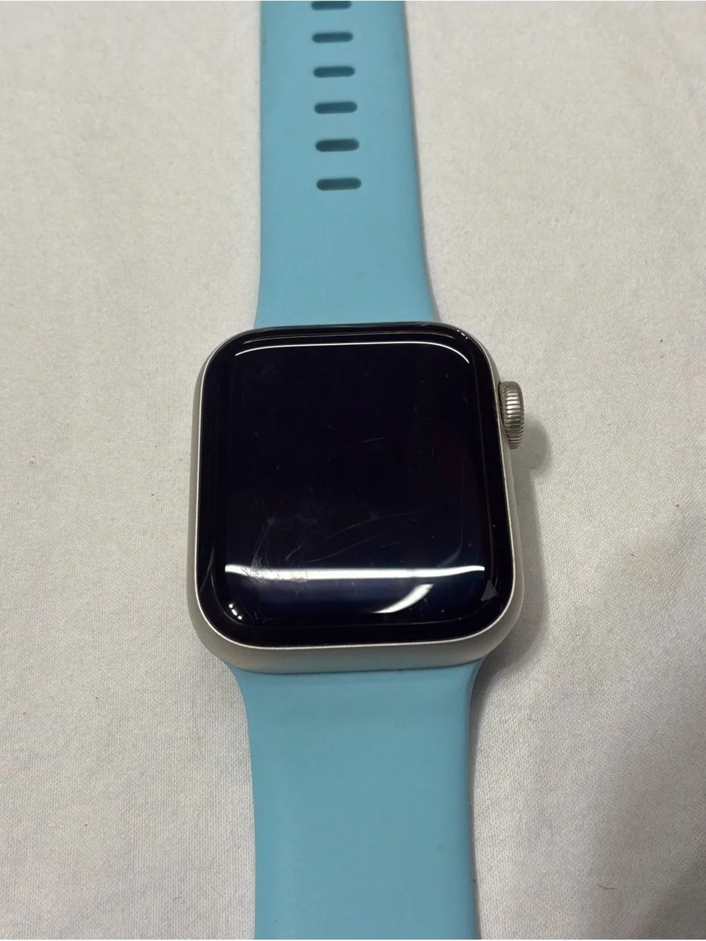 Apple Watch SE (2nd Generation) 40mm Aluminum with Sport Band - Low Battery Life